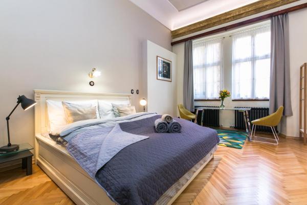 Apartment Nebovidy I - Historic centre - Terrace - Air Conditioning, Prag