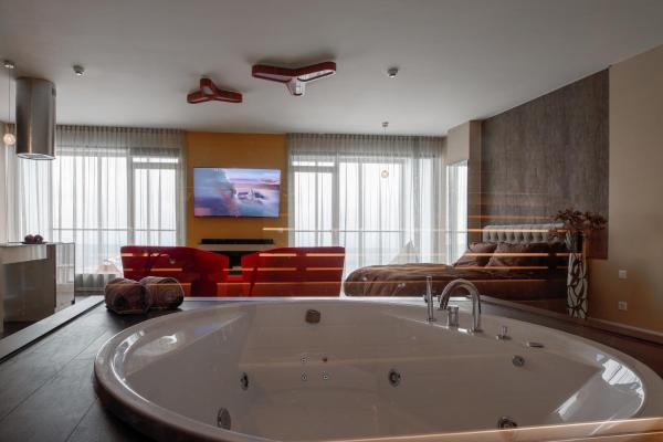 sky CHOCOLATE jacuzzi sauna 30 FLOOR, Klaipėda