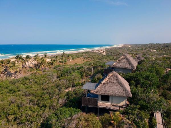 Op de foto is het object Travessia Beach Lodge te zien, gelegen in de stad Morrumbene.