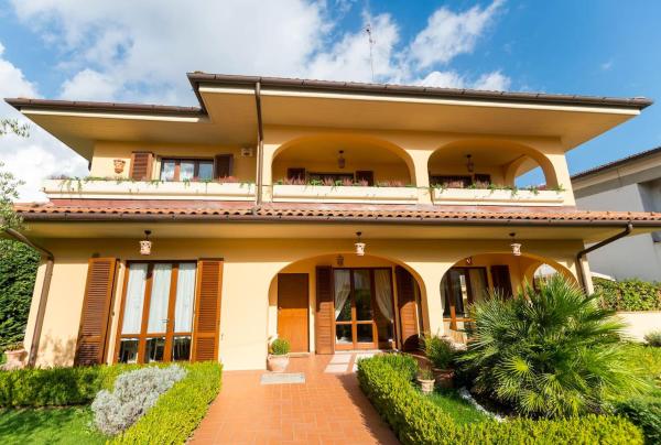 Hidden Tuscan Treasure - Pistoia