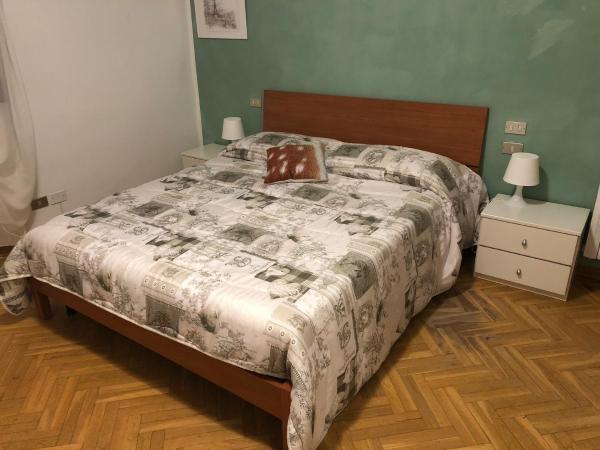 A la foto es mostra l'objecte Da Paola situat a la ciutat de Pisa.