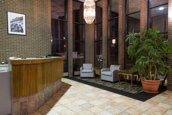 Φωτογραφία 2: Super 8 by Wyndham Miamisburg Dayton S Area OH