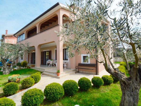 A la foto es mostra l'objecte Apartment in Veli Vrh situat a la ciutat de Pula.