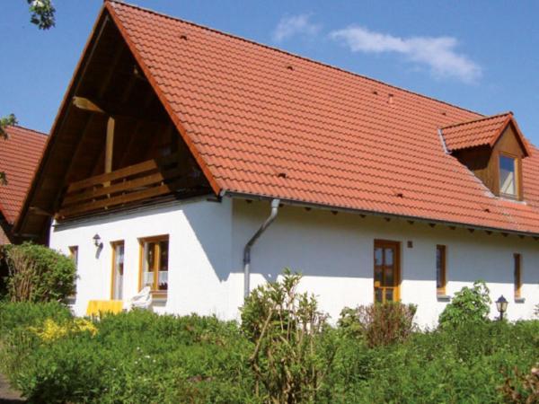 A la foto es mostra l'objecte Holiday Home in Germany with Garden Terrace situat a la ciutat de Brakel.