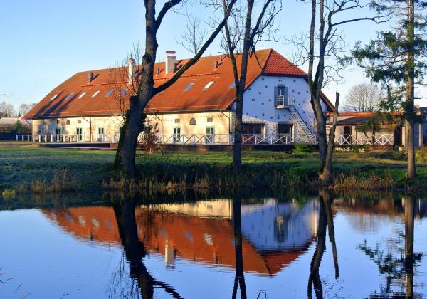 Nella foto è visibile l'oggetto Üksik Rüütel Hotel situato nella città di Kiili.