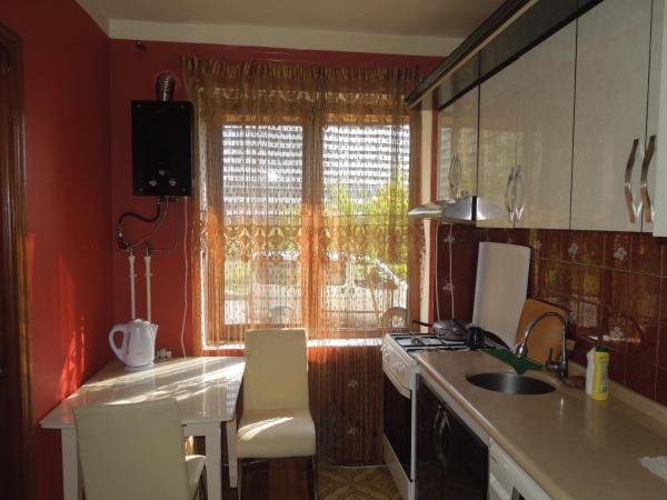 Beachline Apartment - Batumi