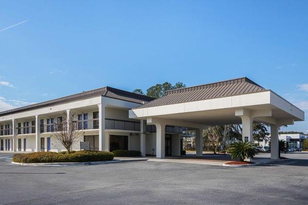 A la foto es mostra l'objecte Motel 6-Savannah, GA - Midtown situat a la ciutat de Savannah.