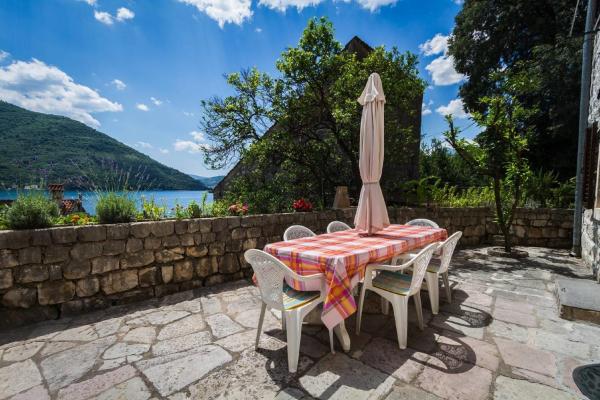 A la foto es mostra l'objecte Apartment Villa Venezia situat a la ciutat de Perast.