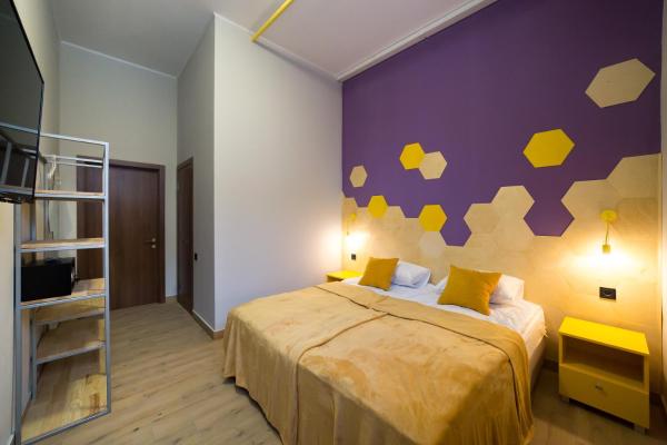 A la foto es mostra l'objecte HOTEL Bee Station situat a la ciutat de Kíev.