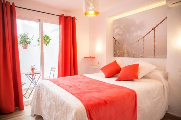 A la foto es mostra l'objecte La Casa Del Recreo situat a la ciutat de Cómpeta.