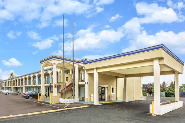 A la foto es mostra l'objecte Days Inn by Wyndham Ashland situat a la ciutat de Ashland.