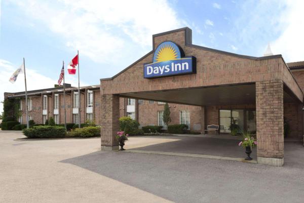 A la foto es mostra l'objecte Days Inn by Wyndham Brantford situat a la ciutat de Brantford.