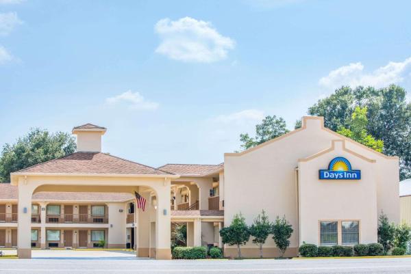 A la foto es mostra l'objecte Days Inn by Wyndham Abbeville situat a la ciutat de Abbeville.