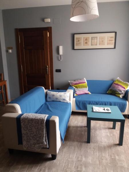 A la foto es mostra l'objecte Apartamentos Turísticos EL Duende de Carricuende situat a la ciutat de Valderrueda.