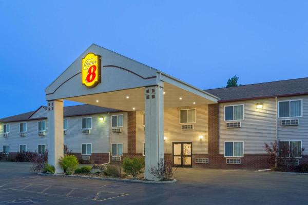A la foto es mostra l'objecte Super 8 by Wyndham Super 8 Blackfoot situat a la ciutat de Blackfoot.