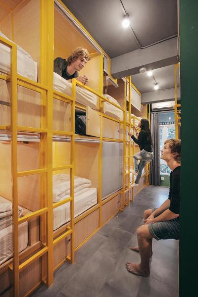 Na zdjęciu widoczny jest obiekt Konko Hostel Jakarta położony w mieście Dżakarta.