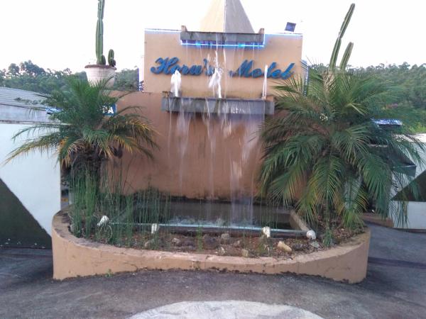 A la foto es mostra l'objecte Heru's Motel situat a la ciutat de Botelhos.