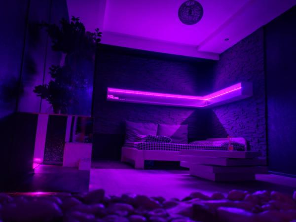 Fotografie 3: Panoramic Studio - Jacuzzi & Parking