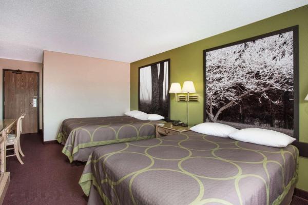 Foto 2: Super 8 by Wyndham Salem VA