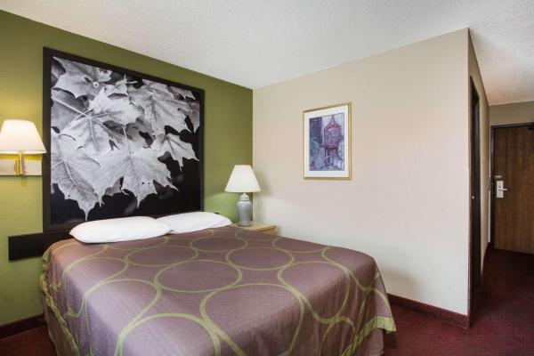 Foto 4: Super 8 by Wyndham Salem VA