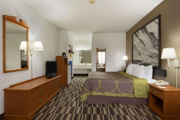 Billede 6: Super 8 by Wyndham Chatsworth/Dalton