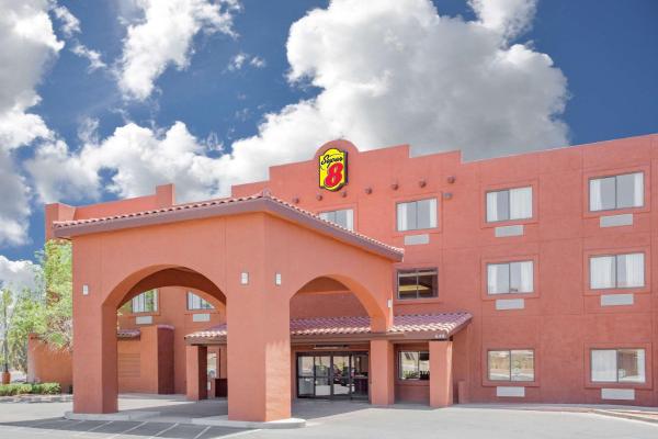 Foto 2: Super 8 by Wyndham Page/Lake Powell