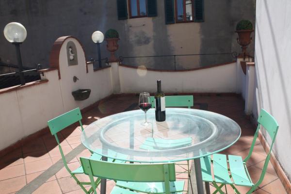 Na zdjęciu widoczny jest obiekt S.Zanobi courtyard house w/ terrace położony w mieście Florencja.