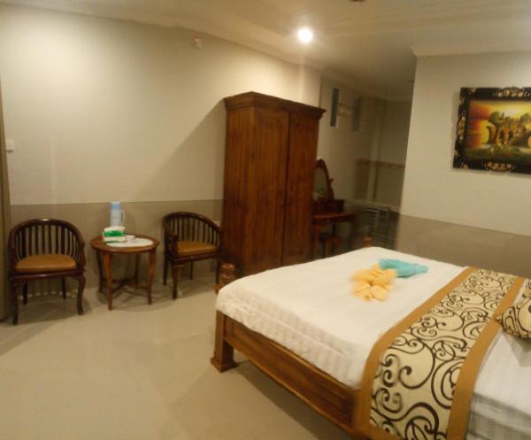 Murdhasari, Ubud