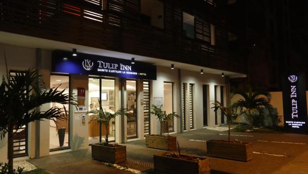 Tulip Inn Sainte Clotilde, La Réunion, Navette Gratuite Vers L'aéroport - Réunion