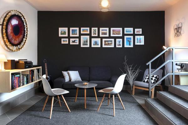 A la foto es mostra l'objecte Floyd Room situat a la ciutat de Zagreb.
