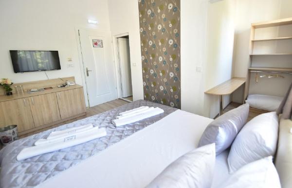 Villa Nina Hotel & Lounge bar, Skopje