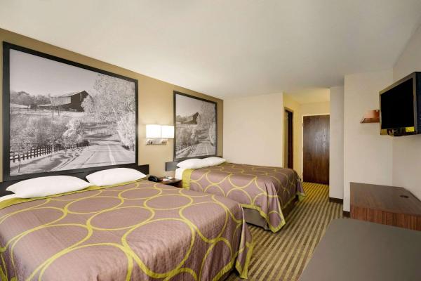 Foto 5: Super 8 by Wyndham Lexington Hamburg Area