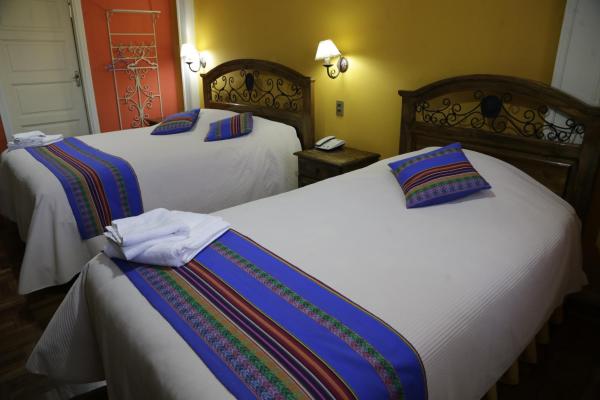 Isabela Hotel Suite, La Paz