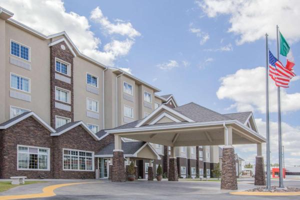 Kuvassa näkyy kohde Microtel Inn & Suites by Wyndham Cuauhtemoc Campos Menonitas, joka sijaitsee kaupungissa Cuauhtémoc.