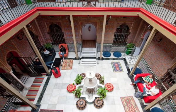 På billedet ses objektet Cats Hostel Madrid Sol beliggende i byen Madrid.