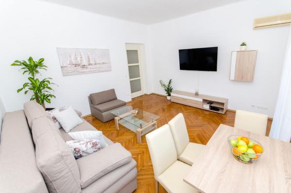 A la foto es mostra l'objecte Apartment ''Pomalo'' situat a la ciutat de Split.