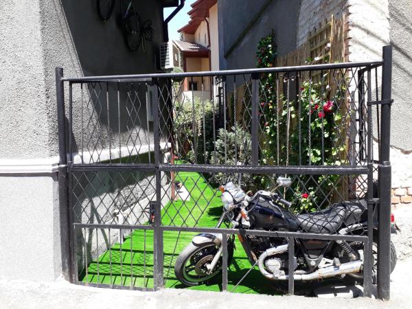 Motor House Unirii, Bucarest