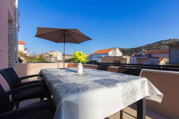 Apartments Labor - Brodarica
