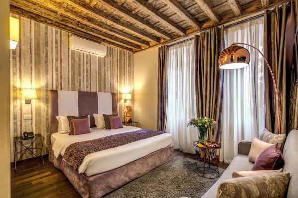 Na zdjęciu widoczny jest obiekt Trevi Beau Boutique Hotel położony w mieście Rzym.