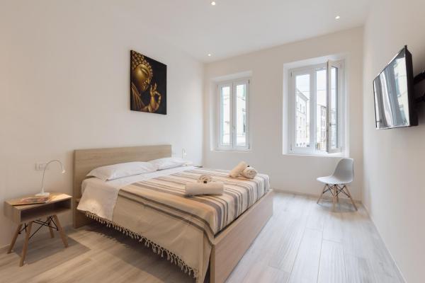 Na zdjęciu widoczny jest obiekt Keys of Italy - Masai - Albero 2 - One bedroom flat 1st floor by train station położony w mieście Florencja.