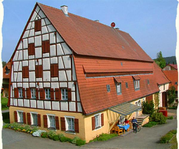A la foto es mostra l'objecte Ferienwohnungen Ströhlein situat a la ciutat de Absberg.