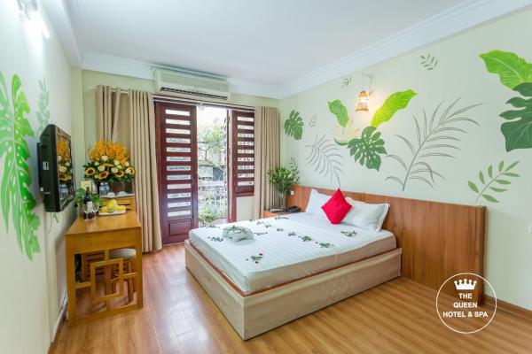 Indochina Queen II Hotel
