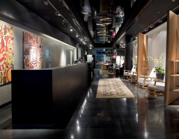 På billedet ses objektet Leonardo Boutique Hotel Tel Aviv beliggende i byen Bnei Brak.