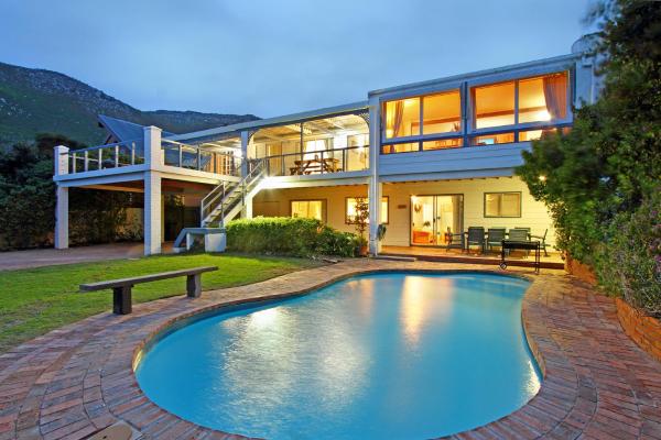 Στη φωτογραφία φαίνεται το αντικείμενο Atlantic Dream Beachfront Villa που βρίσκεται στην πόλη Scarborough.