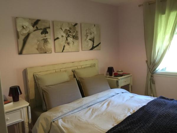 La photo montre l'objet Aux Perderies situé dans la ville de Tréguier.