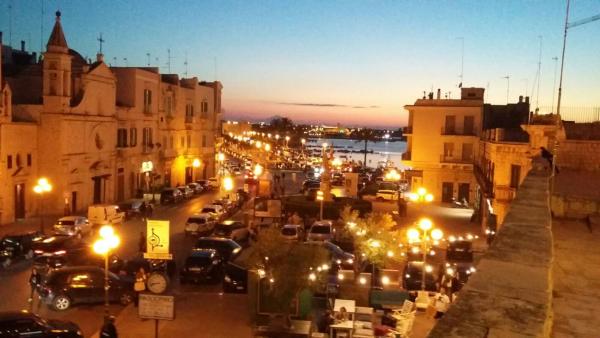 A la foto es mostra l'objecte BorgoAntico34 - Luxury Room situat a la ciutat de Molfetta.