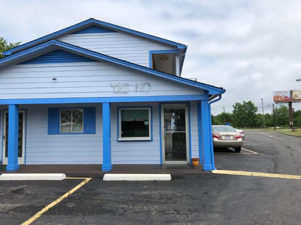 A la foto es mostra l'objecte Americas Best Value Inn - Jonesville situat a la ciutat de Arlington.