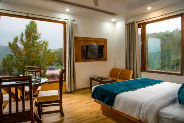 Jade Vine Resort - 심라