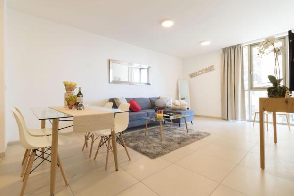 Luxury One-Bedroom Apartment/parking in city center, Jerozolima