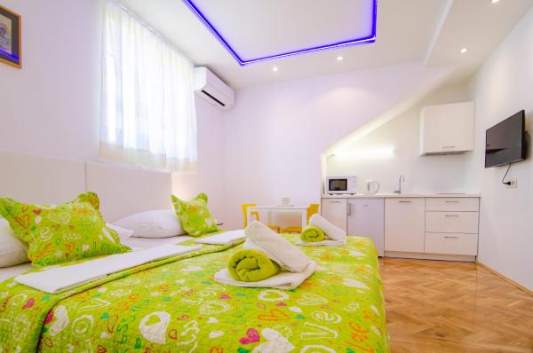 На фото показан объект Apartman Split Old Town Center, расположенный в городе Сплит.